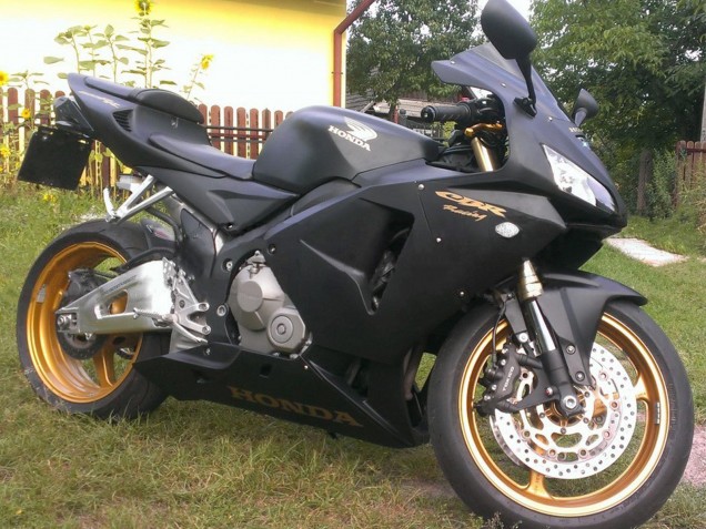 2005-2006 Honda CBR600RR Motorcycle Fairings - Matte Black