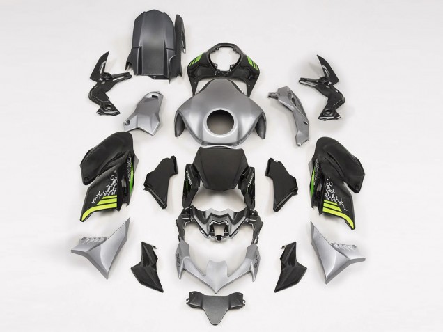 2020-2024 Kawasaki Z900 Motorcycle Fairings - Black Silver
