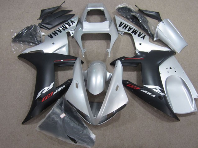 2004-2006 Yamaha YZF R1 Motorcycle Fairings - Silver Matte Black